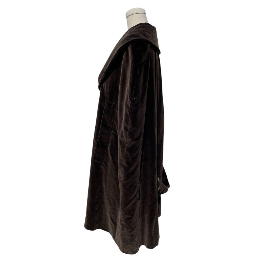 Vintage 50s 60s Chocolate Brown Velvet Cape Gold Tone Buttons Lined OSFM Fall - Picture 2 of 10